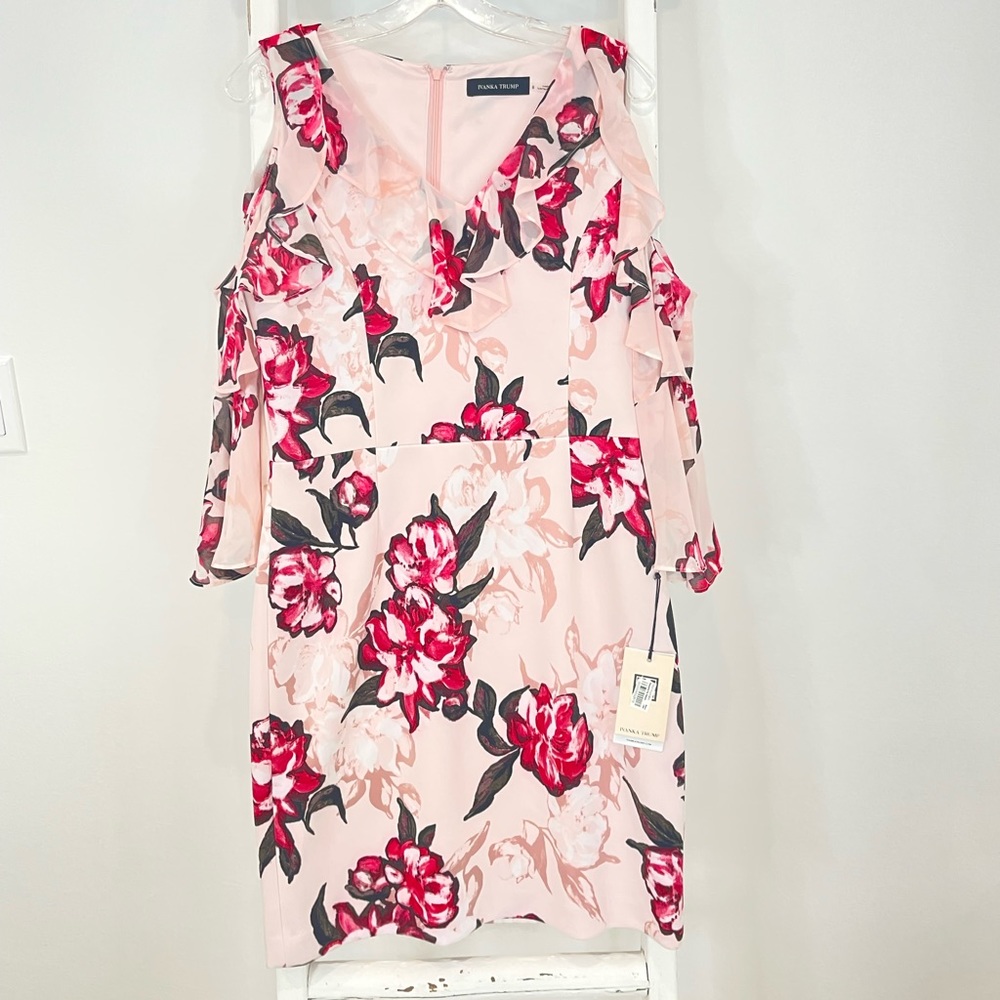 Ivanka Trump Floral Peek a Boo Shoulder/Bell Sleeve (NWT)